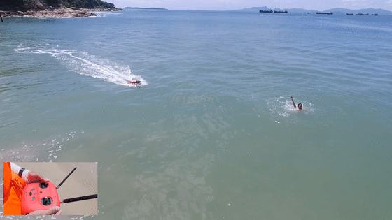 ?水面救生機(jī)器人 助力抗洪救災(zāi)安全保駕護(hù)航!